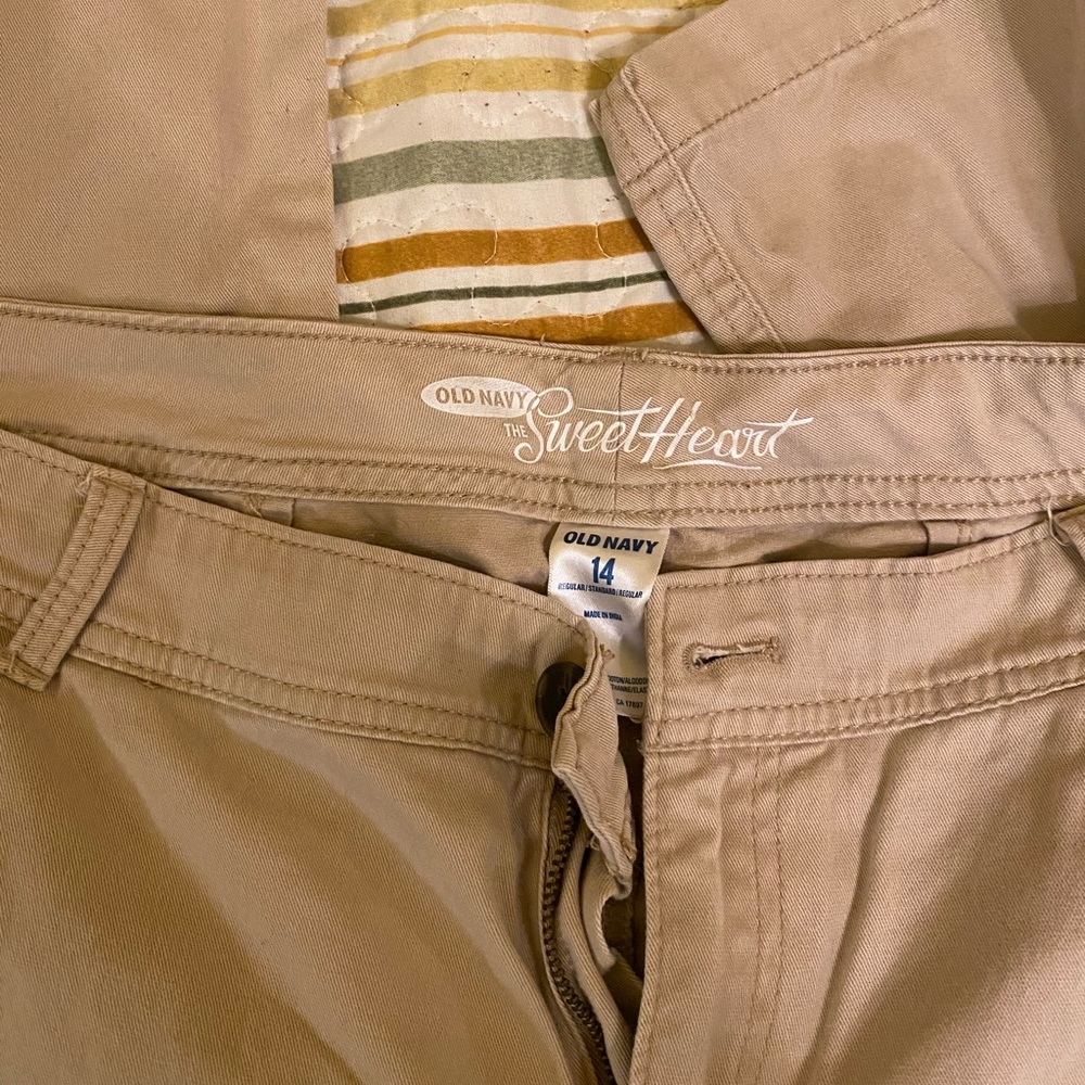 Old navy low rise khaki pants